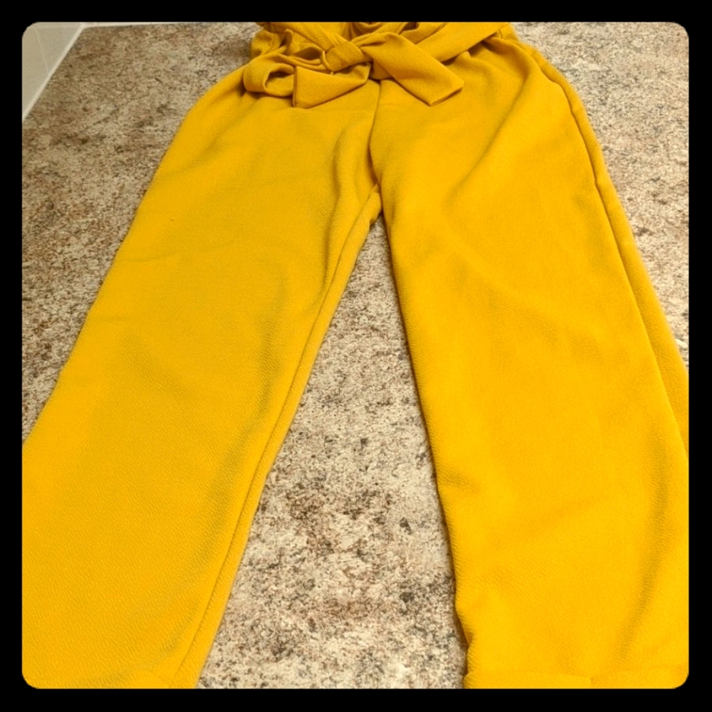 Yellow pants size 14/16